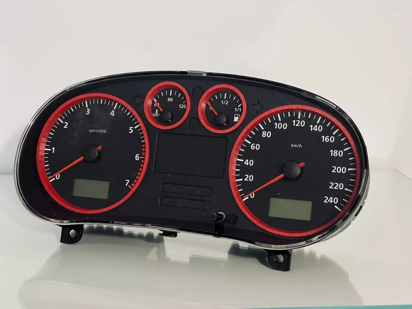 Seat Leon MK1 Gauge Cluster Rings in red