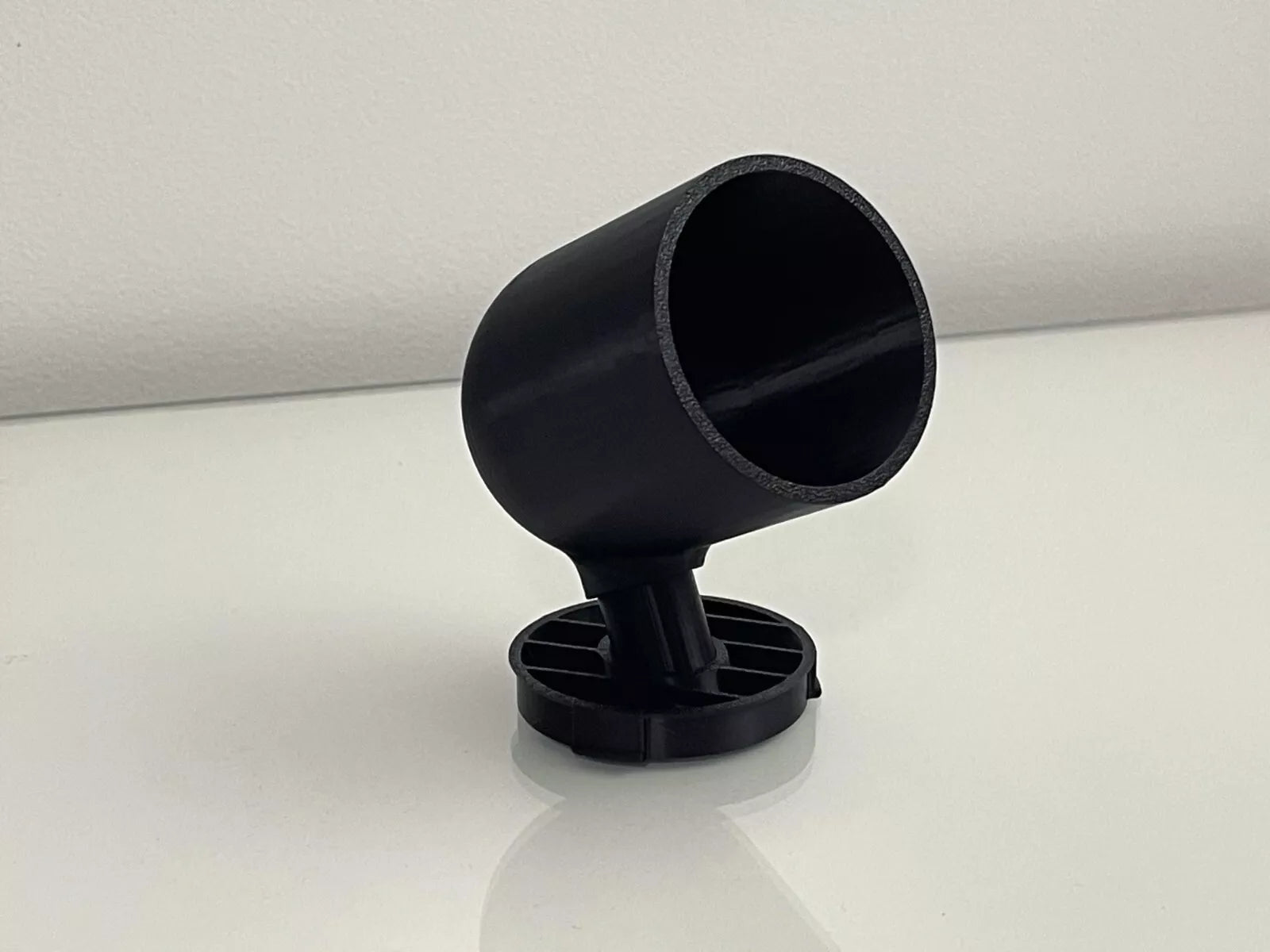Standalone view of Audi A4/S4/RS4 B5 Defrost Vent Gauge Pod